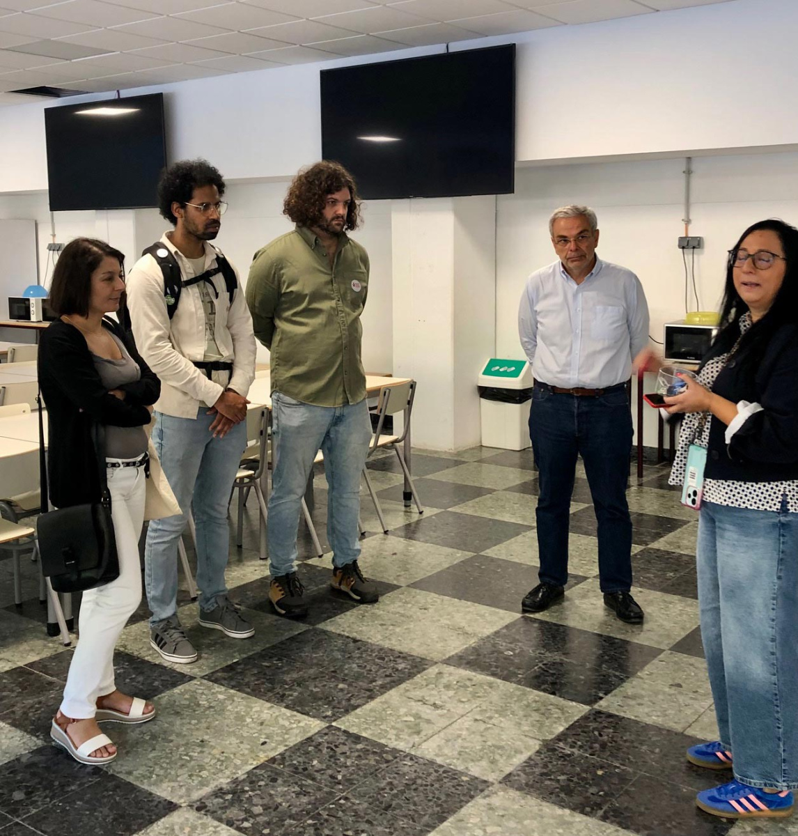 Bloco visitou Escola de Recuperação do Património de Sintra e defende reforço do investimento da autarquia na educação